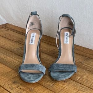 Steve Madden velvet blue heels